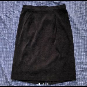 adorable black midi pencil skirt